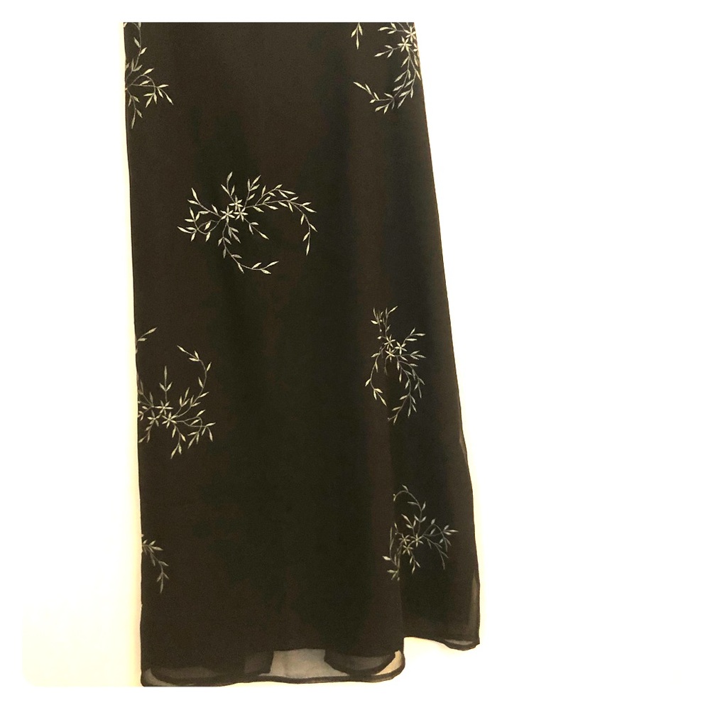 Gorgeous Black Dress Skirt needs help!